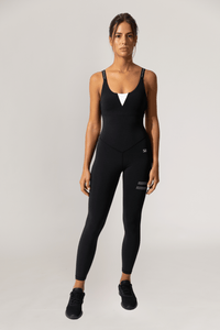 Olivia Super Black Classic