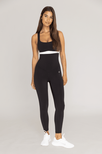 Nicole Super Black Classic